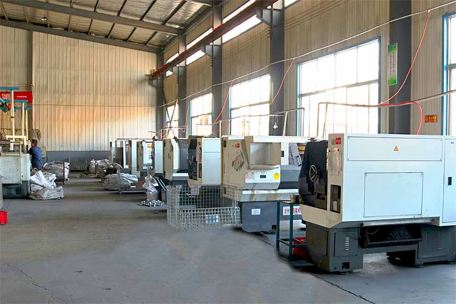 precision cnc machining workshop